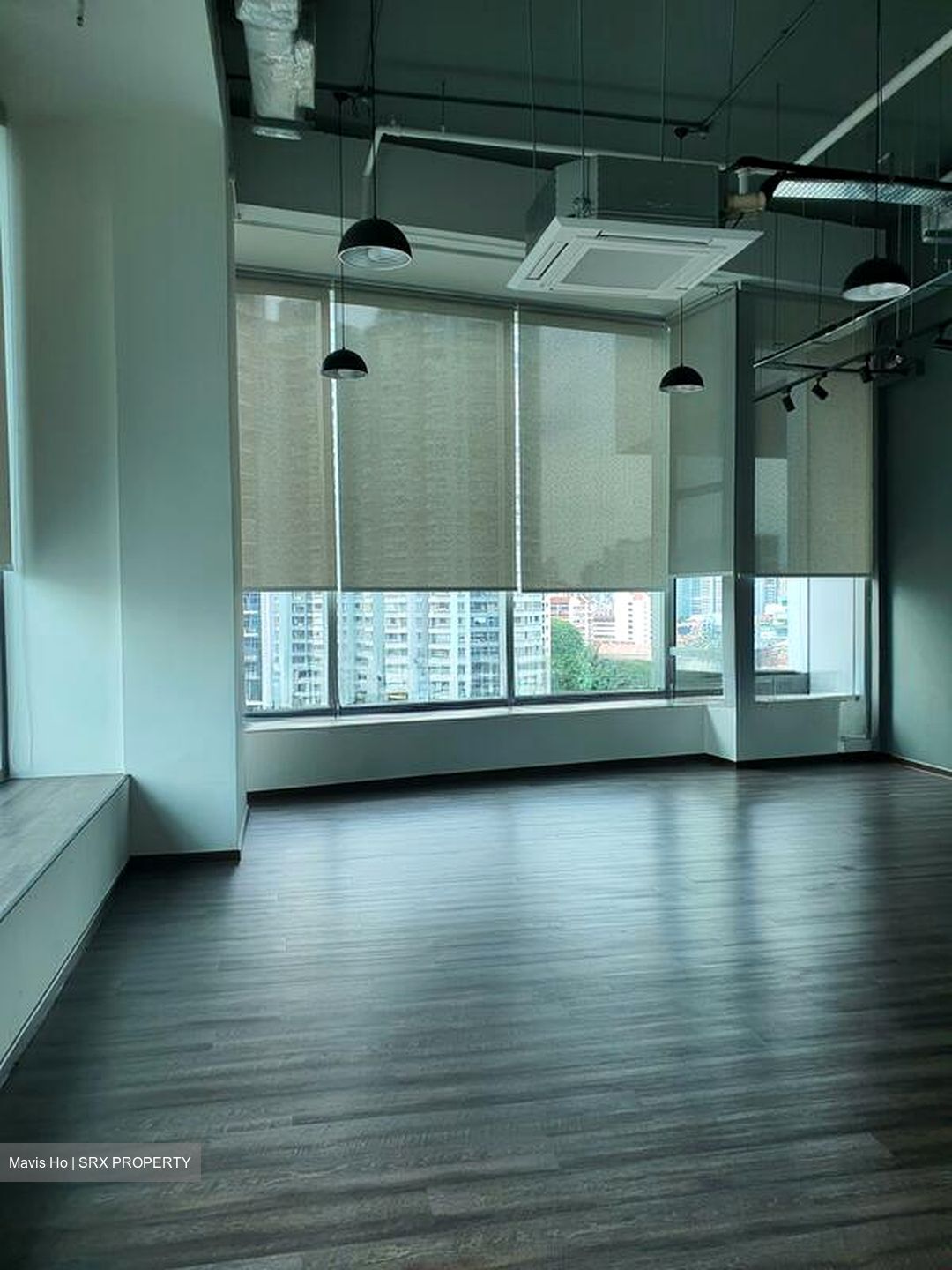 Arc 380 (D8), Office #506526941